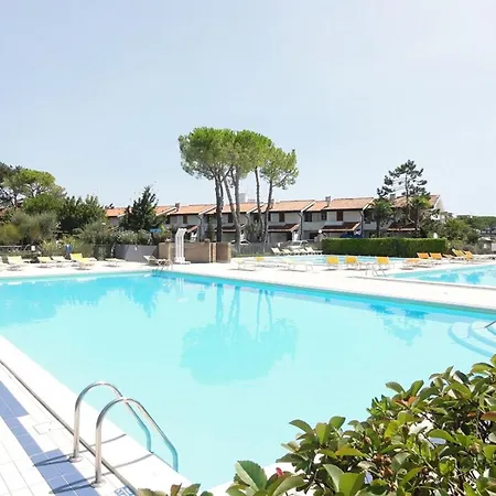 Charming Two-storey Villa Bibione