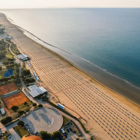 Charming Two-storey Villa Bibione
