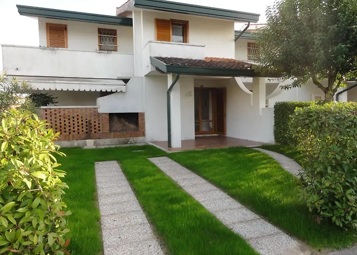 Charming Two-storey * Μπιμπιόνε
